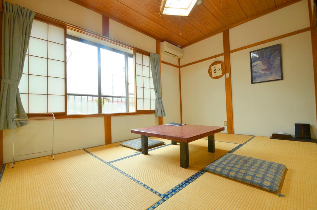 Hotel Oyado Nozawa à Takayama  Extérieur photo