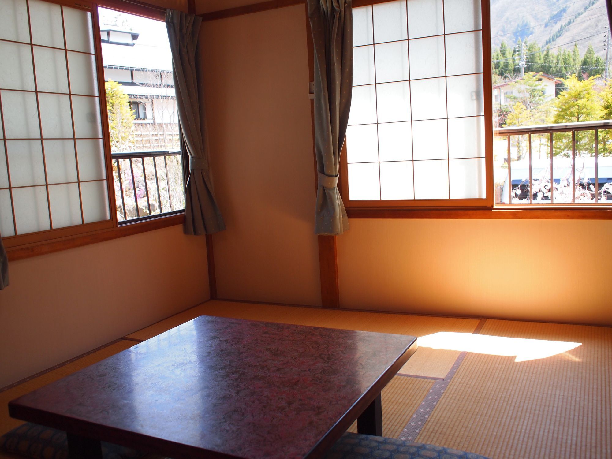 Hotel Oyado Nozawa à Takayama  Extérieur photo