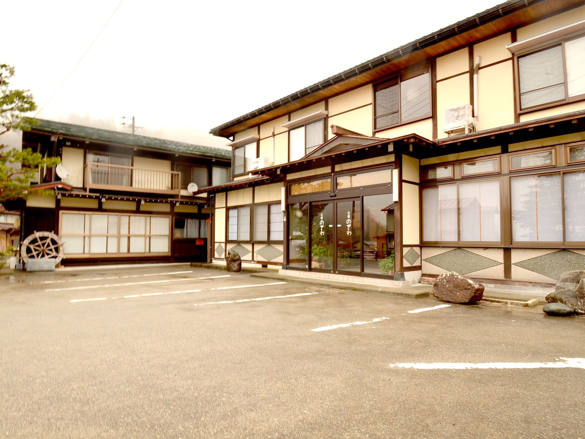 Hotel Oyado Nozawa à Takayama  Extérieur photo